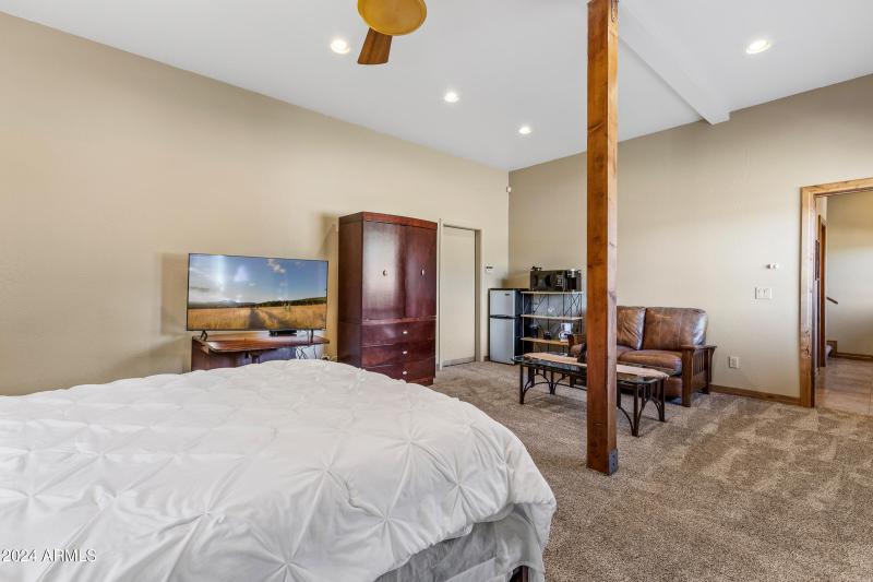 8950 W Antoinette Way-72