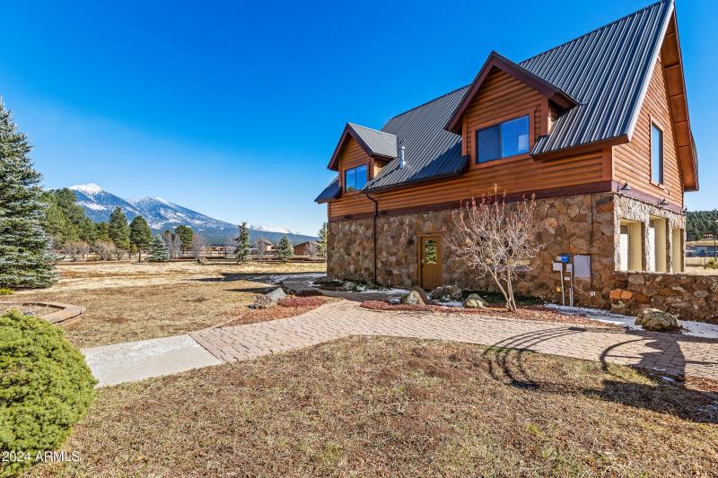 8950 W Antoinette Way-58