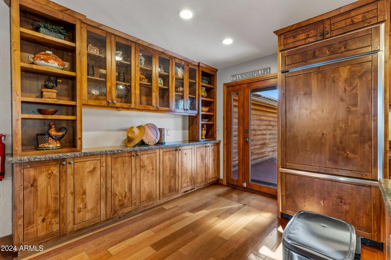 8950 W Antoinette Way-22