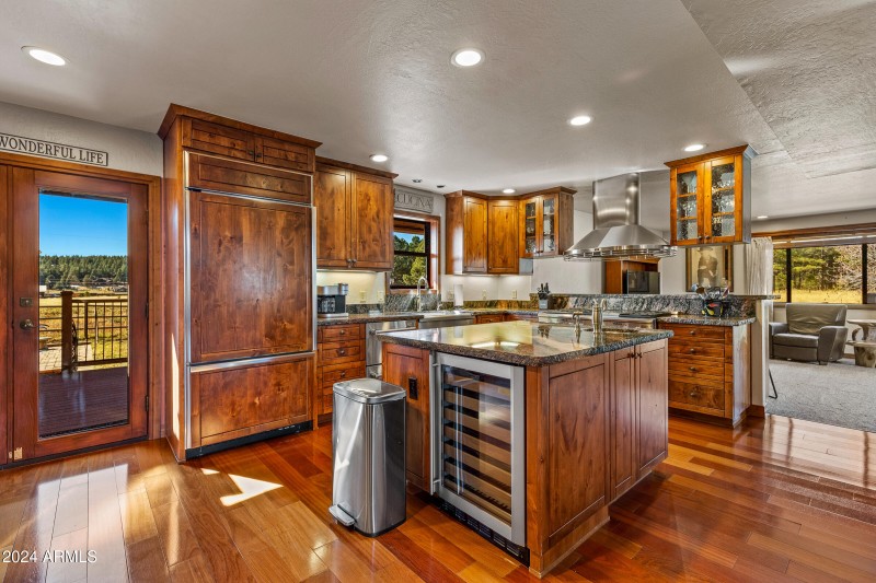 8950 W Antoinette Way-17