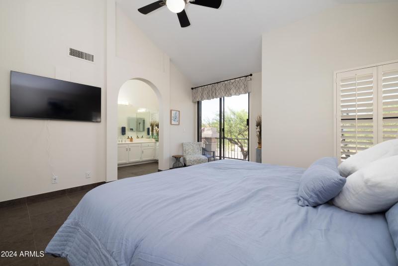 9705_E_Mountain_View_Rd_1076_12