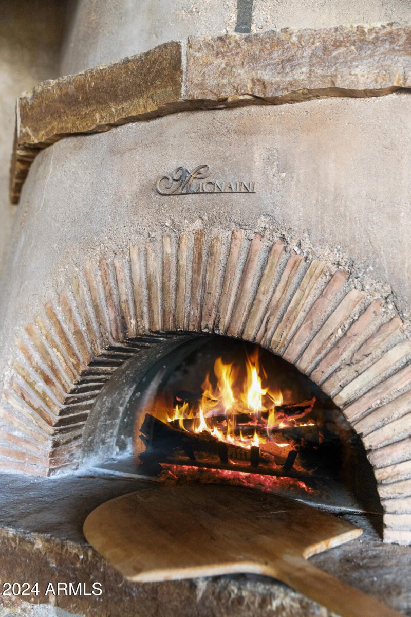 Bella Vita - 42383 N 111TH PL