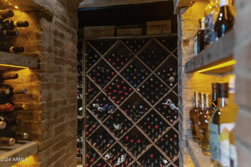 Bella Vita - 42383 N 111TH PL