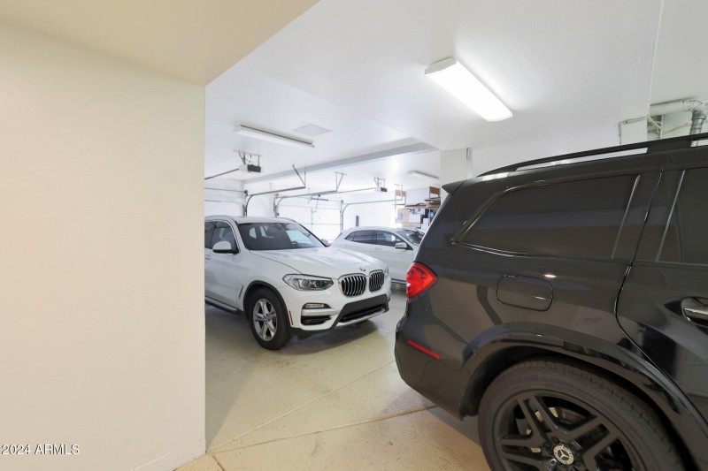 3 Car Garage