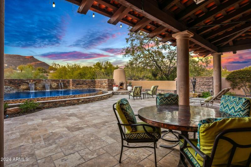 72-web-or-mls-Outdoor Living Area