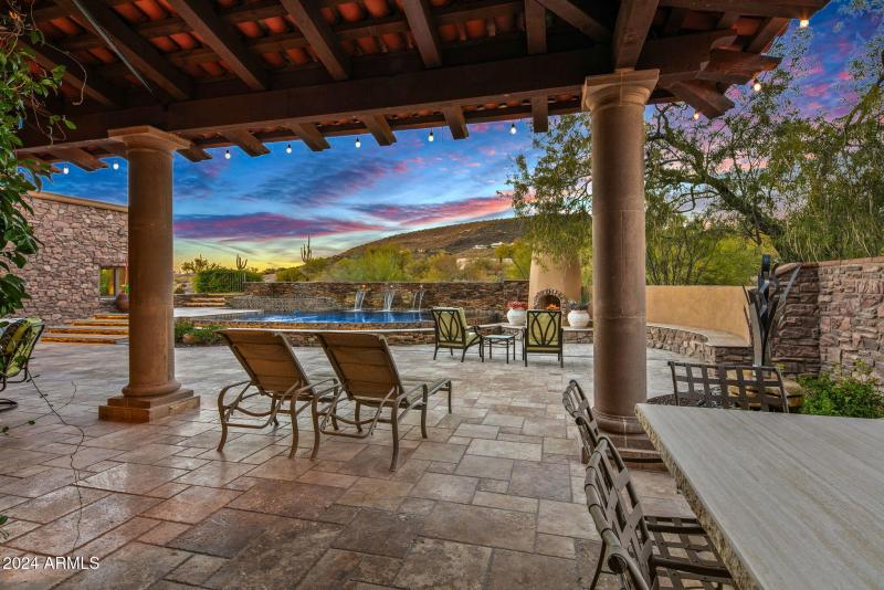 75-web-or-mls-Patio Details