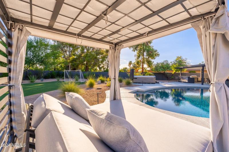 6025 E Charter Oak Rd - 61