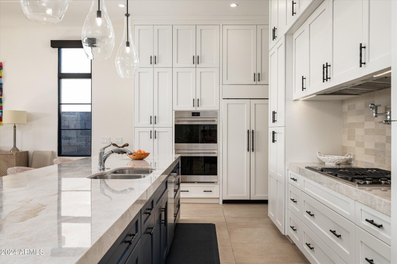 15-37200NCaveCreekRdUnit1034-15