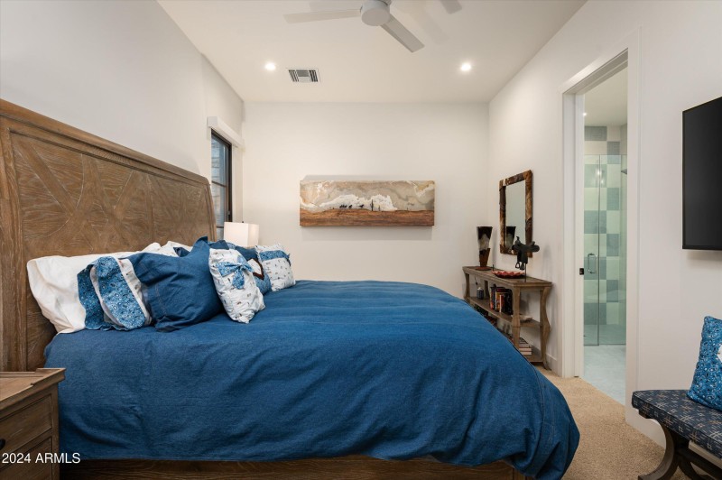 30-37200NCaveCreekRdUnit1034-30