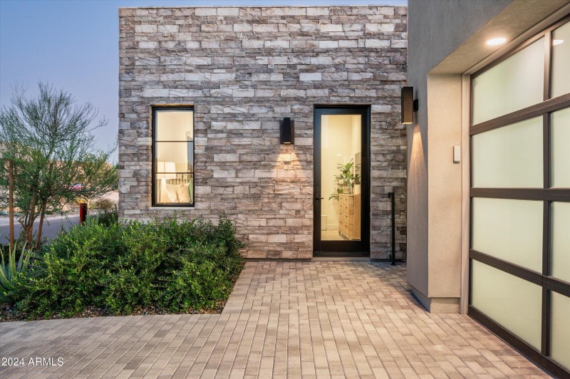 34-37200NCaveCreekRdUnit1034-34