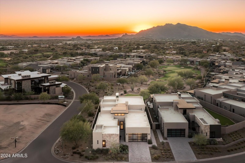 46-37200NCaveCreekRdUnit1034-46