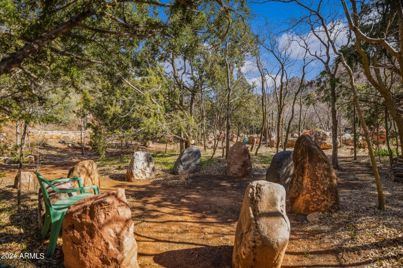 333 Schnebly Hill Rd-16