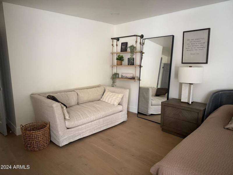 Primary Sitting Area