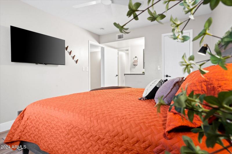 1063 At Mesa Primary Bedroom