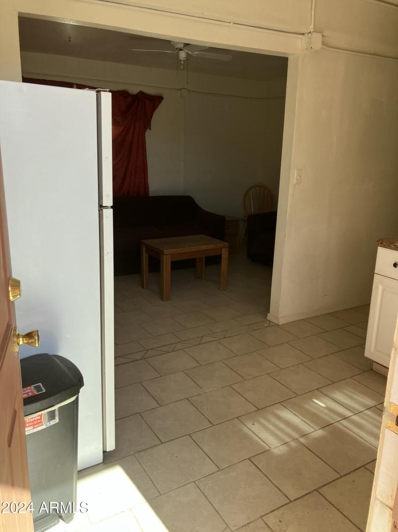 72F38B0E-BFC7-4792-B41D-303C8A5D092F