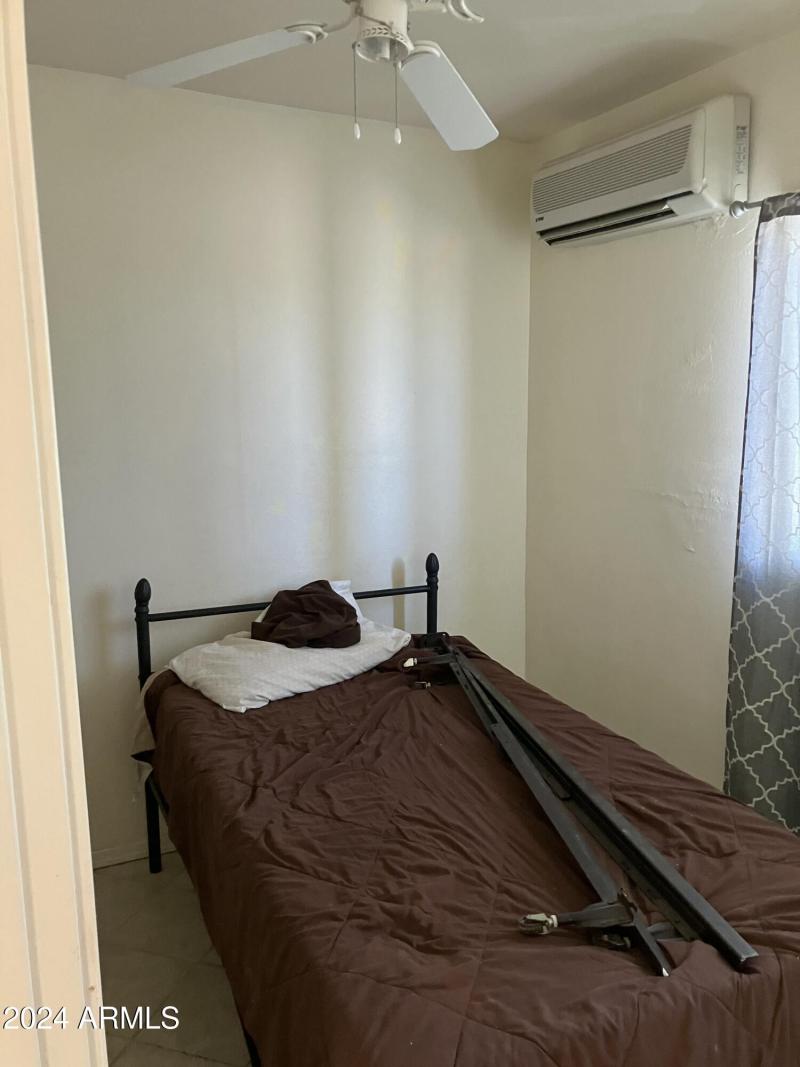 17D2335E-F7DD-46F4-9FBE-729FB81001AD