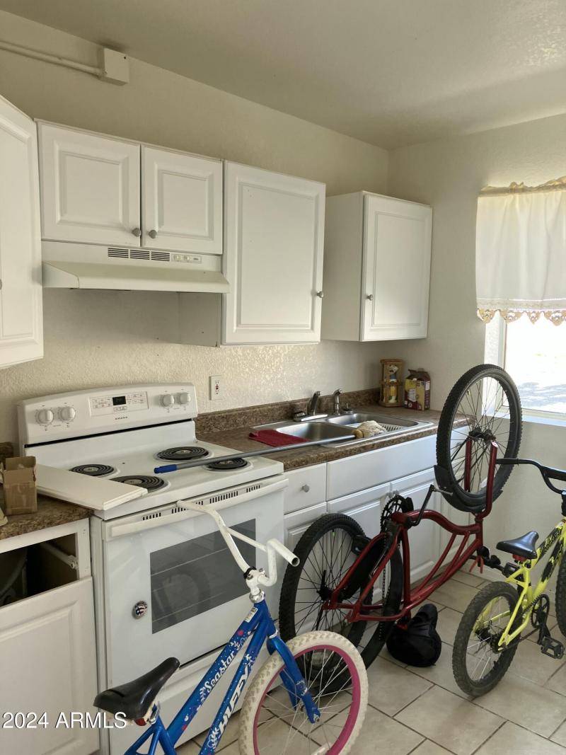 A64BEEB0-82EA-4410-857D-6A6EC1A87A86