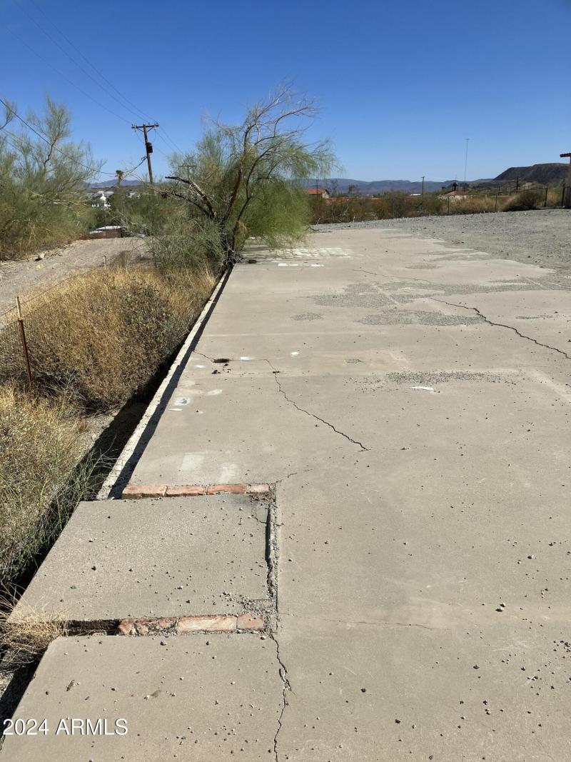 91F50CF5-D46C-4461-8F79-A74C72EB6F6C