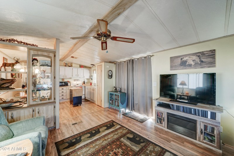 9333 E University #177-7