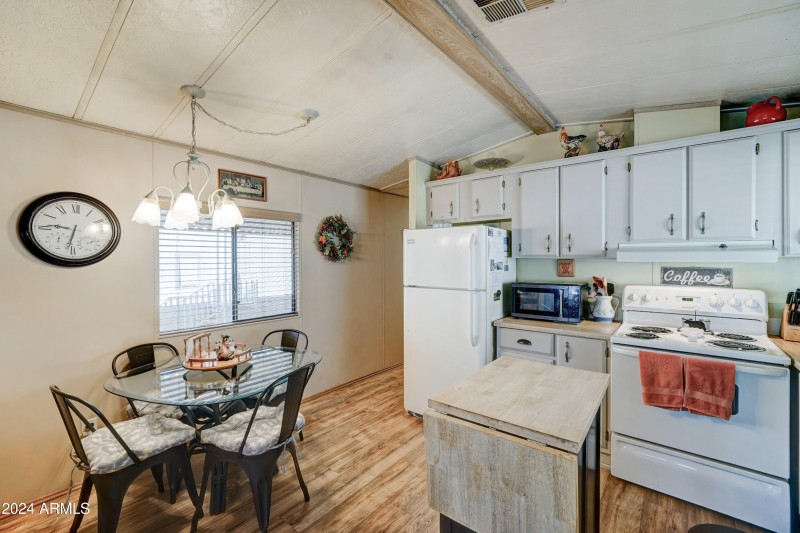 9333 E University #177-8