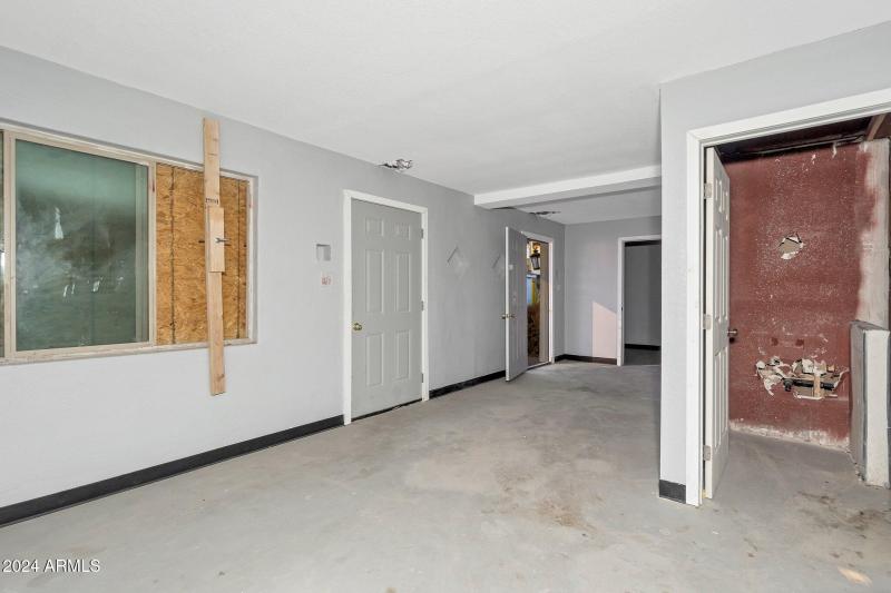 24-web-or-mls-QP-08522