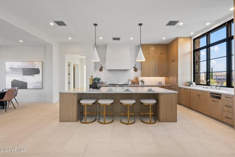 35-web-or-mls-A7S09180