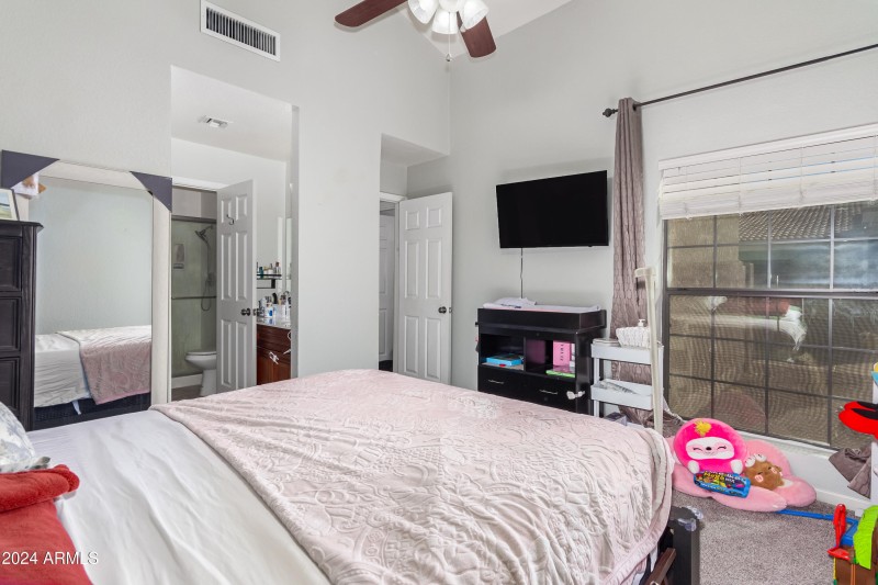 51665d90303717590a256eb1b627543b