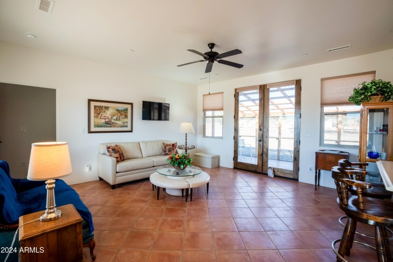 04-Living Room to Covered Patio