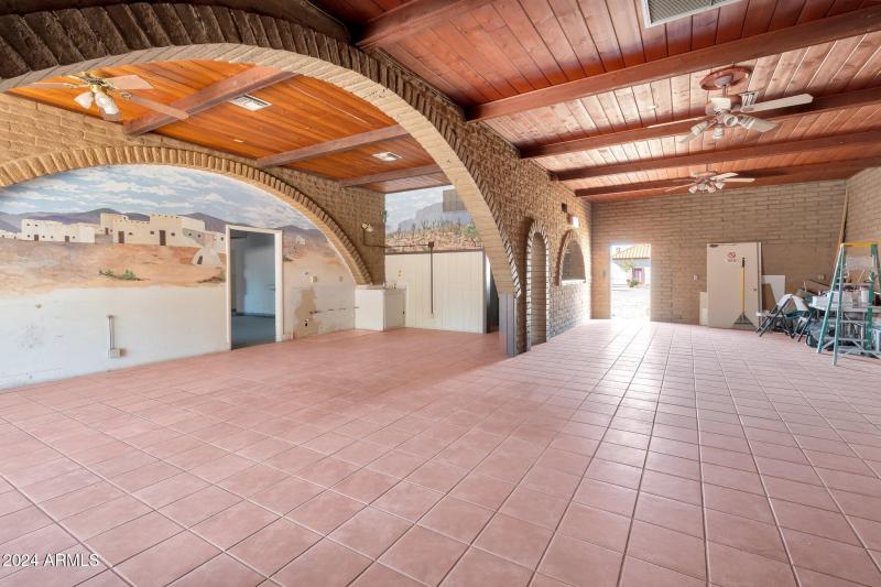 11-web-or-mls-QP-2392