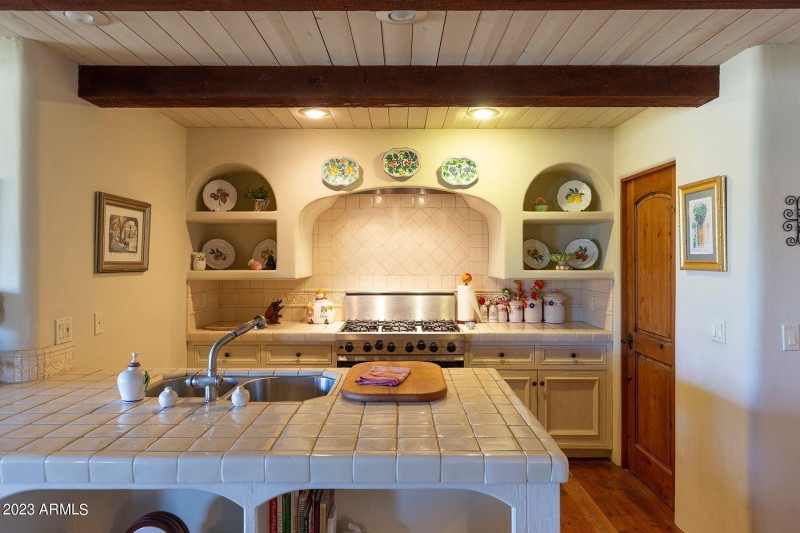 Montosa Kitchen