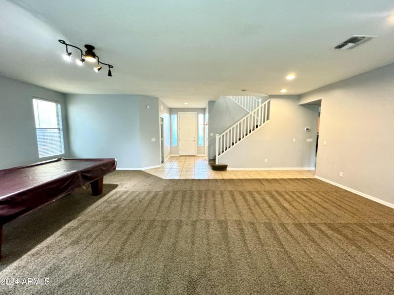 031DF24F-D2C1-4E4C-A605-BA0DE1300CCF