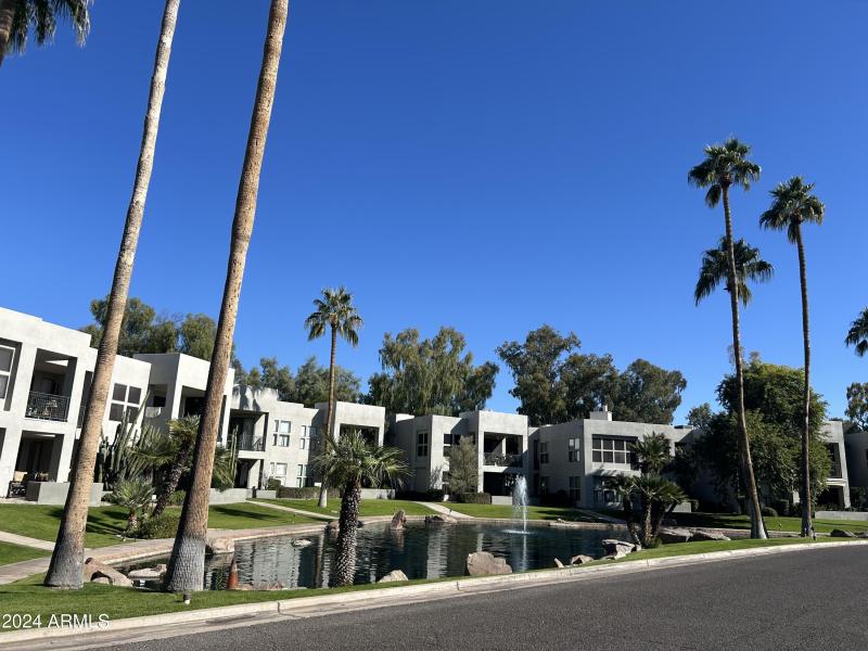 WATER LAGOON AT SUNSET COVE