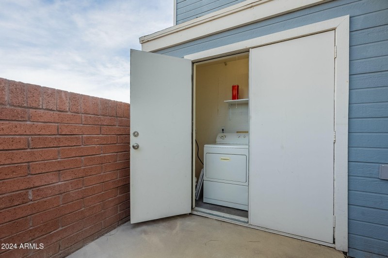 7-web-or-mls-University-7