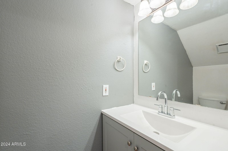 18-web-or-mls-University-18