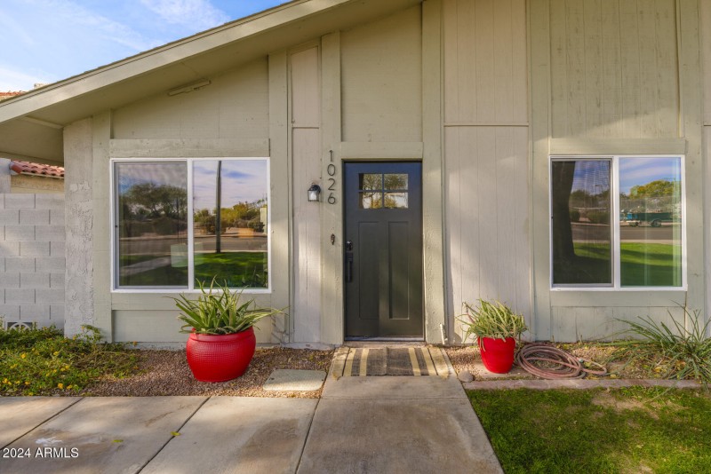 Welcome to South Scottsdale Living