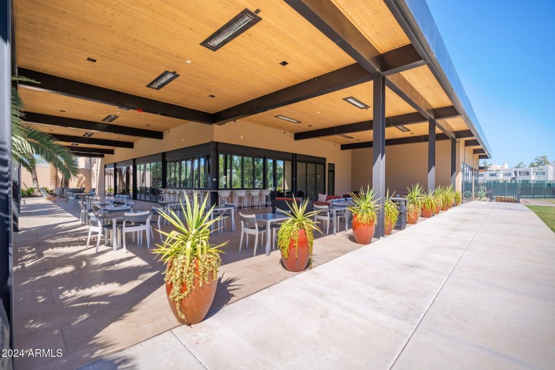 Ourdoor patio at Clubhouse with heaters