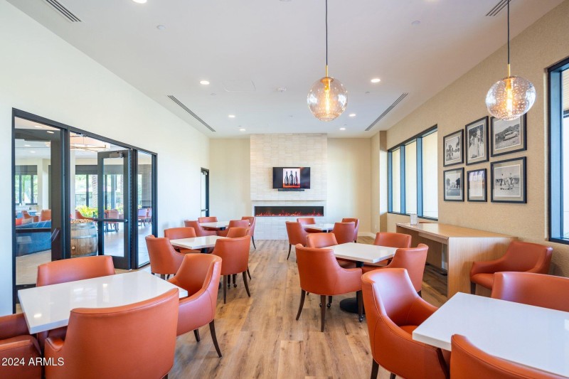 Private Room in Clubhouse