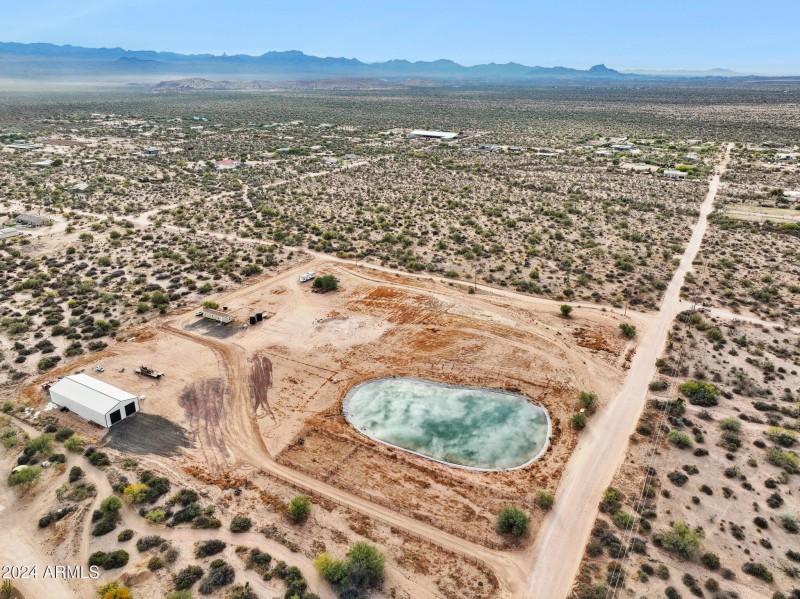 25-web-or-mls-27407-n-156th-st