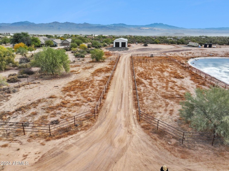 27-web-or-mls-27407-n-156th-st