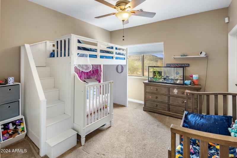 Bright Kids’ Room With Views