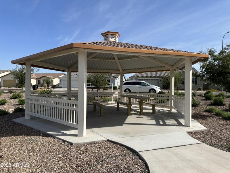 D418C6BD-CCB9-4A63-9F4F-82EF57D8736C