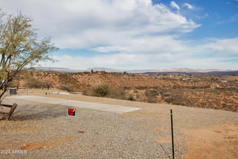 5th Wheel or RV Allowed