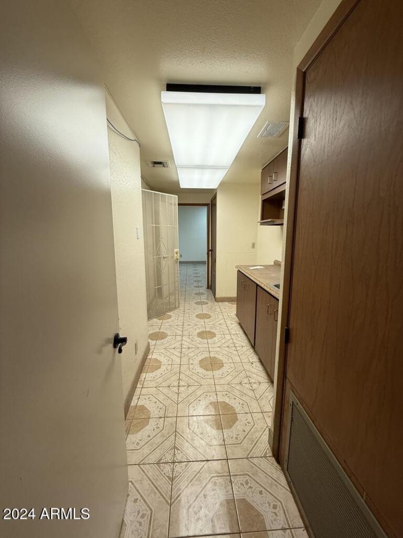 AB77CD87-BB4D-4F92-9C5E-B1E0DEC3CE03_1_1