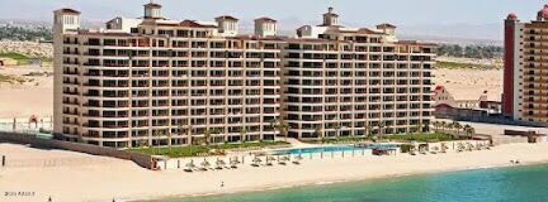 Puerta Privda Building