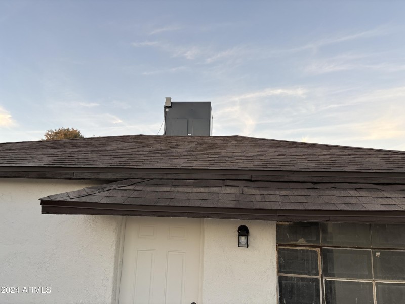 front door 114 e 12th st