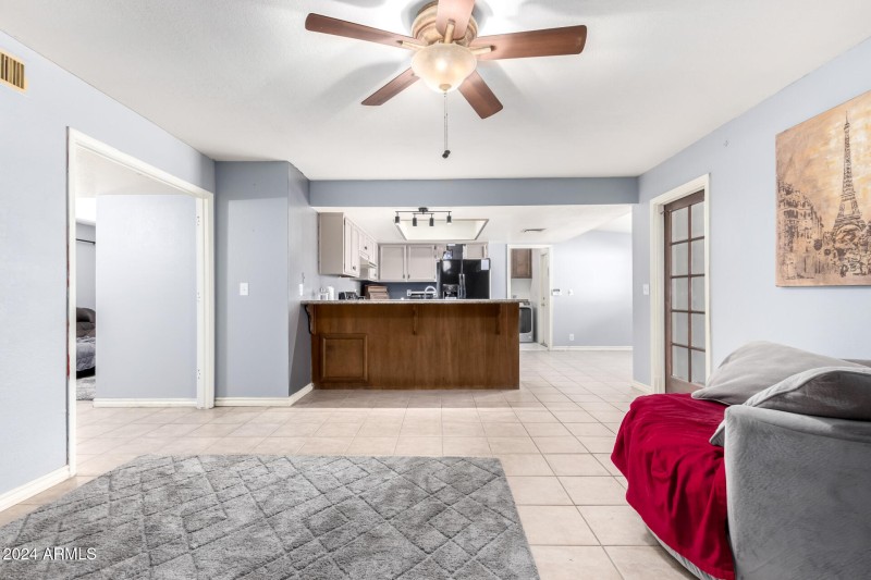 16 - Des Moines 3020