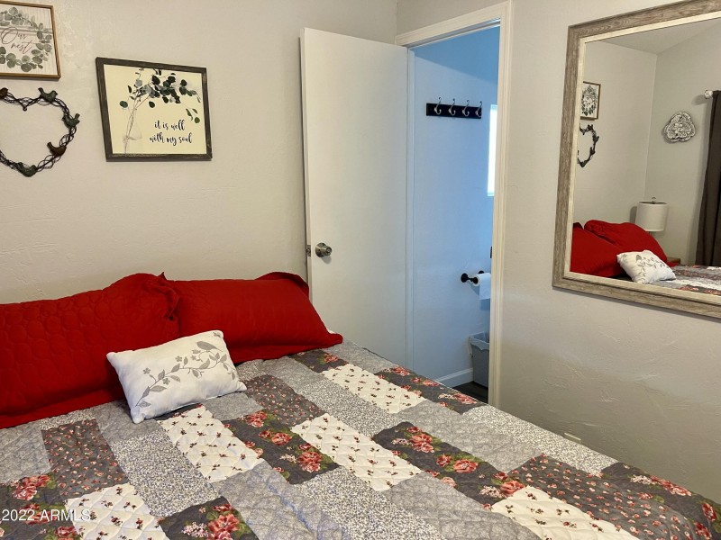 7750 E. Broadway Rd. #911