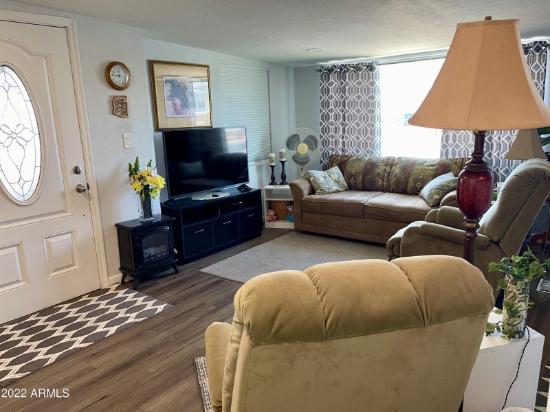 7750 E. Broadway Rd. #911