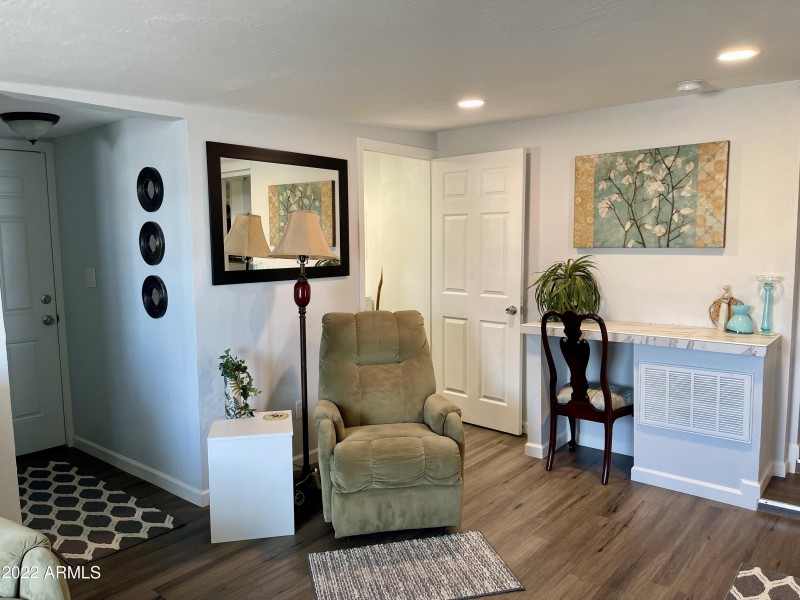 7750 E. Broadway Rd. #911