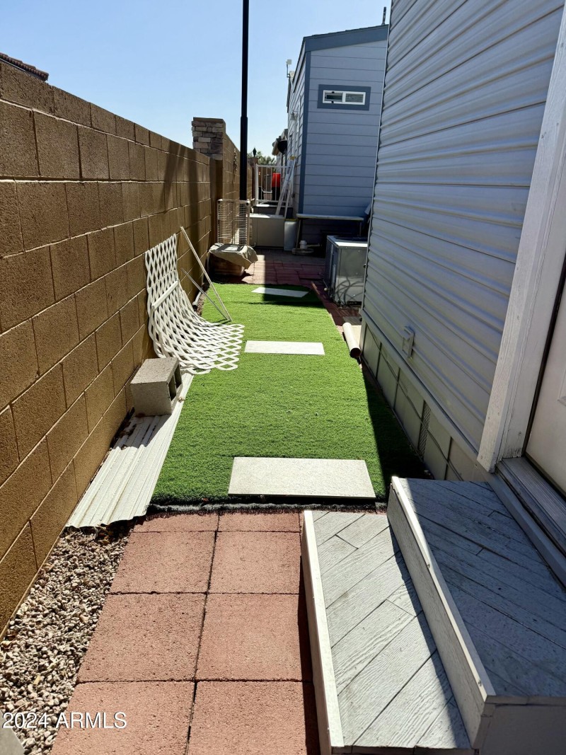 7750 E. Broadway Rd. #911